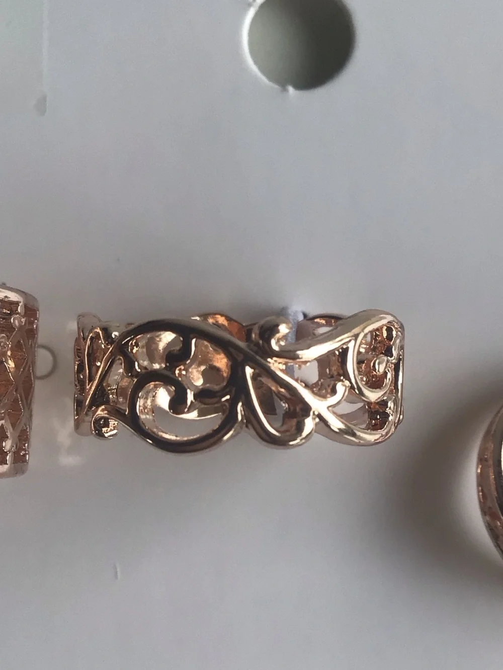 Rose gold tone rings 3 pack set